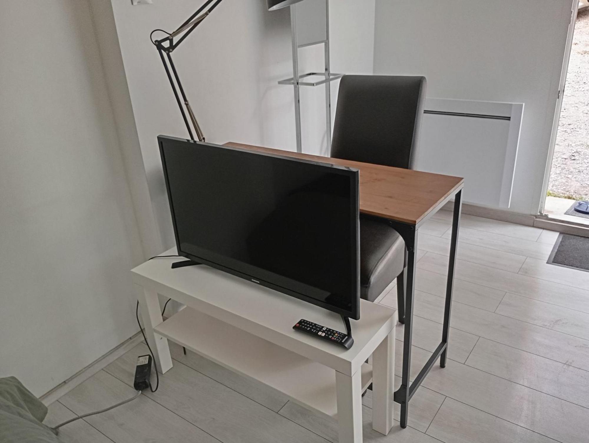 Studio jardin Aubenas Extérieur photo